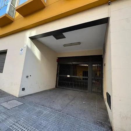 Апартаменты Centrally Located Flat In - Capuchinos Малага