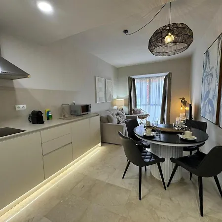 Centrally Located Flat In - Capuchinos