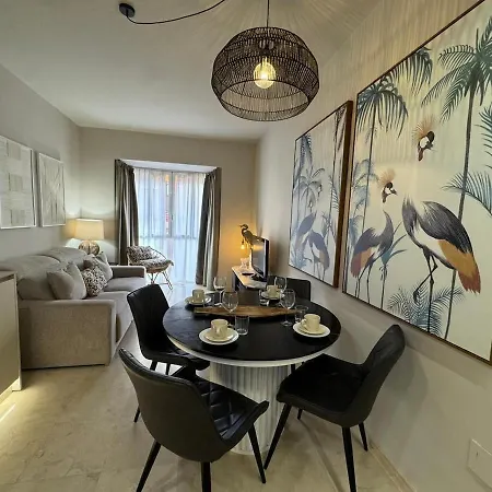 Centrally Located Flat In - Capuchinos Apartamento Málaga
