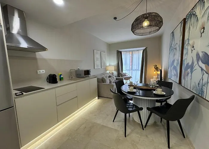 Centrally Located Flat In - Capuchinos