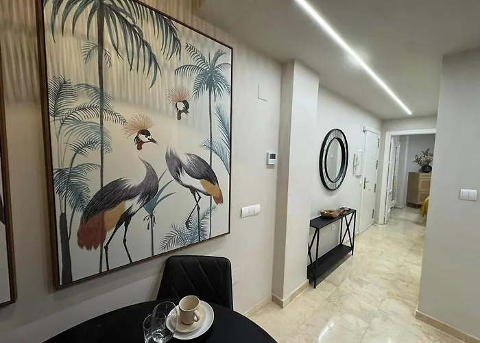 Апартаменты Centrally Located Flat In - Capuchinos *